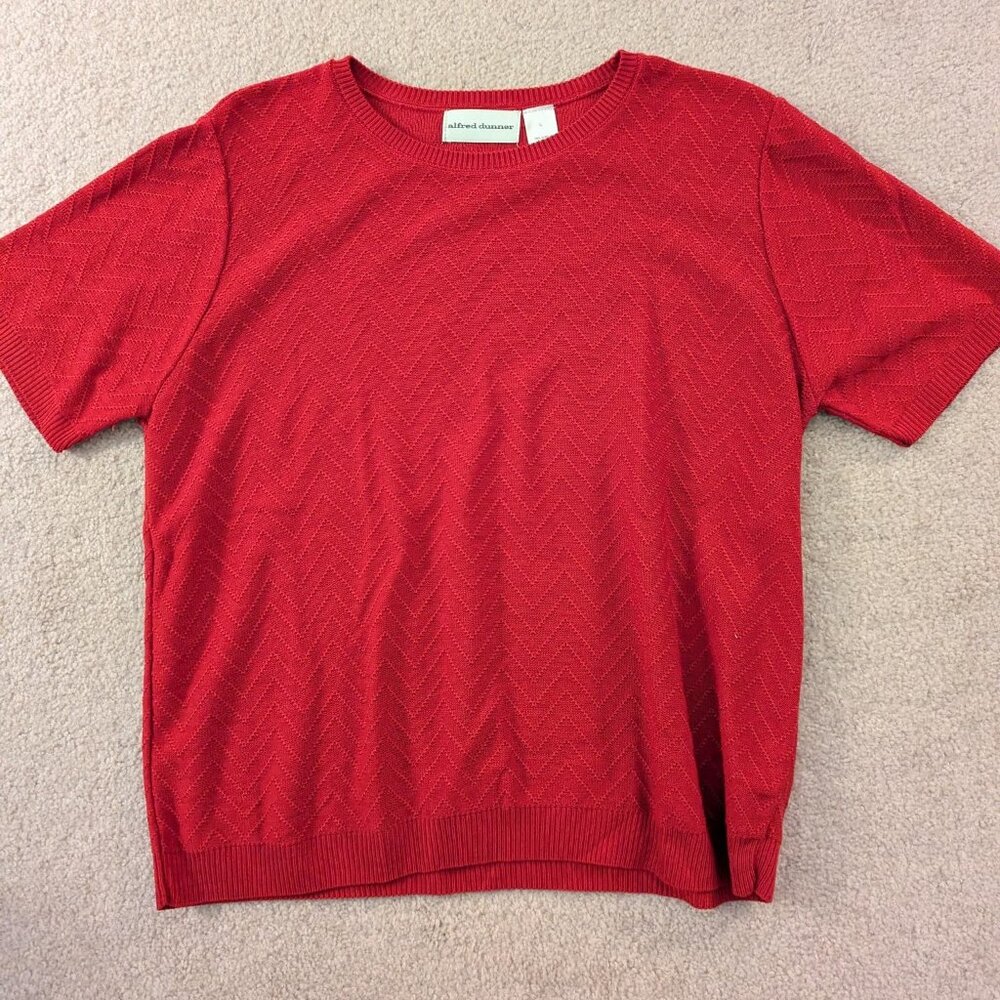 Excellent Codition, Alfred Dunner Ladies Red Top, Size Large